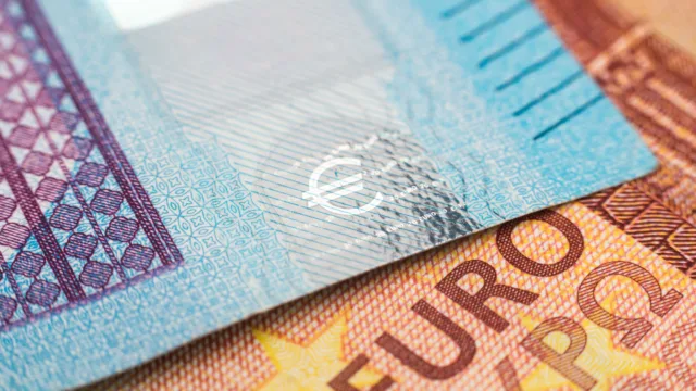 Banknoty euro w zbliżeniu